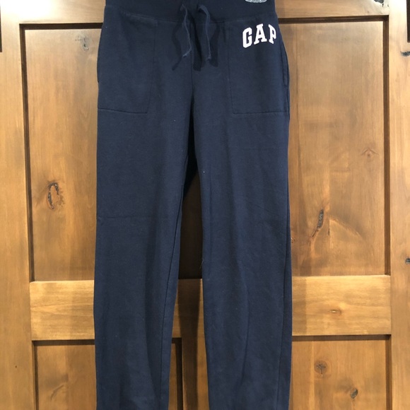 Sweatshirt and sweatpants - Picture 4 of 7